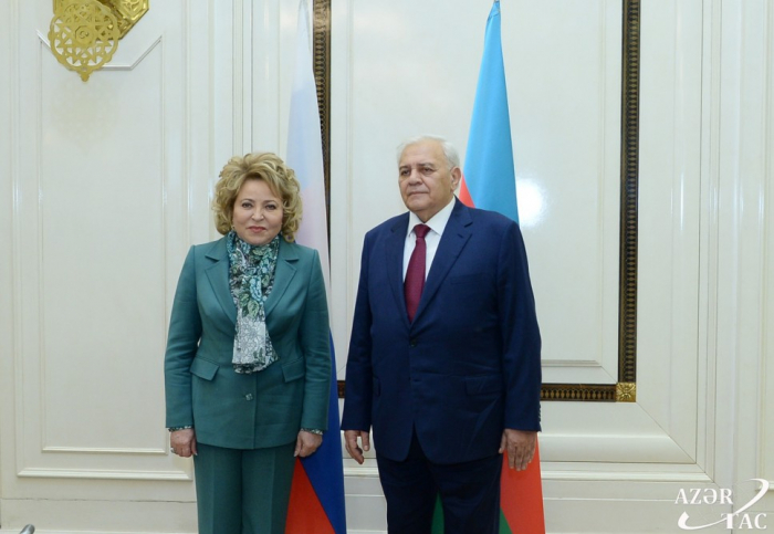  Valentina Matvienko reçue par le président du Parlement azerbaïdjanais 