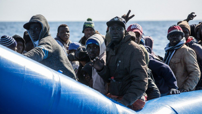 Les navires sauvant les migrants en Méditerranée menacés d