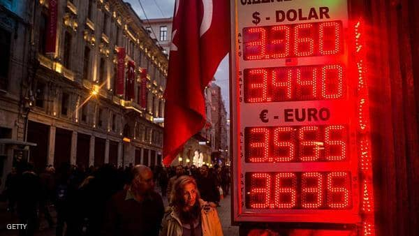 "مشكلة مزمنة" تضرب الاقتصاد التركي.. وتقرير يكشف الأزمة