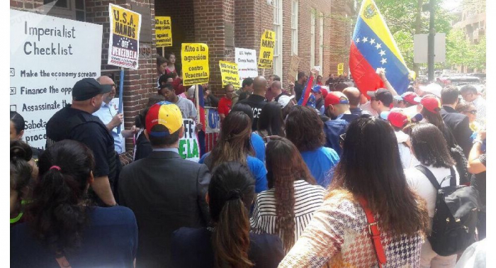   Washington: Polizei blockiert Eingang zu Venezuelas Botschaft  