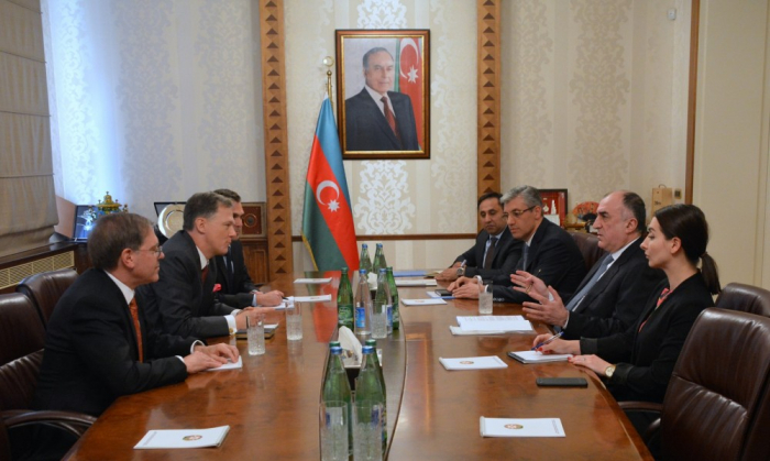   Aserbaidschan, USA diskutieren bilaterale Beziehungen  
