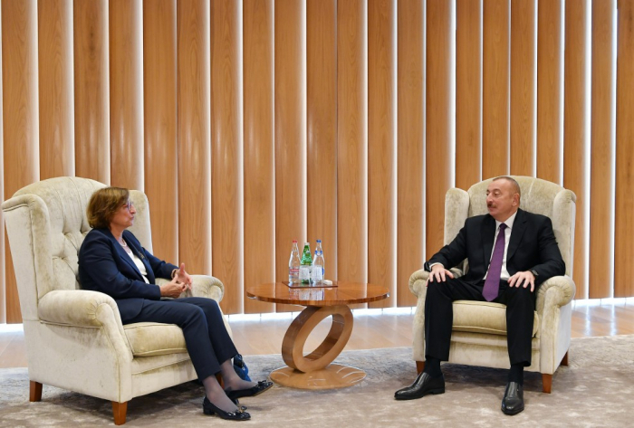   Präsident Ilham Aliyev empfängt stellvertretende Generalsekretärin des Europarats  