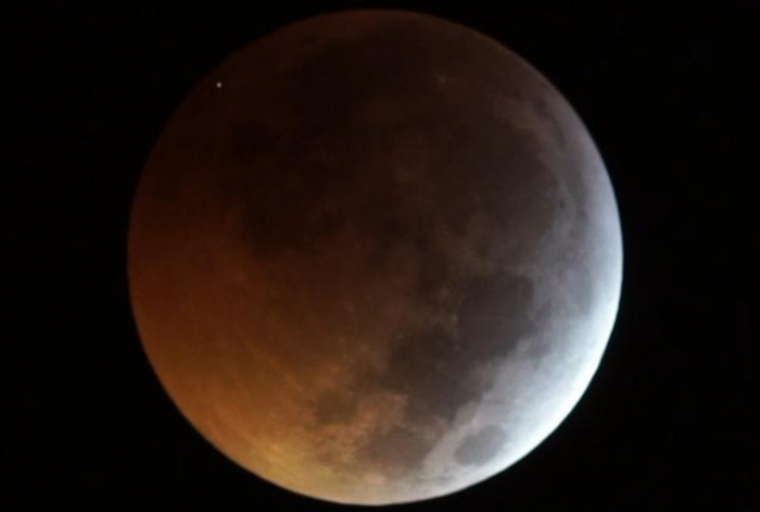 Rock smashed into Moon during lunar eclipse and left huge crater