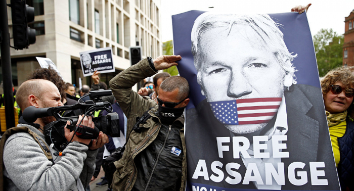   La ONU:   sentencia contra Assange por violar su libertad condicional es "desproporcionada"