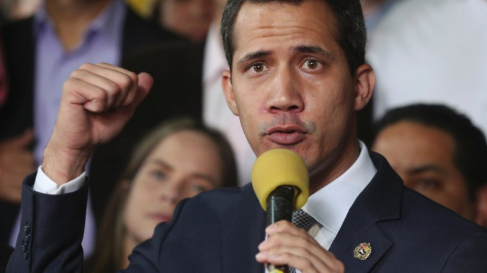 Juan Guaidó kündigt Seitenwechsel von Offizieren an