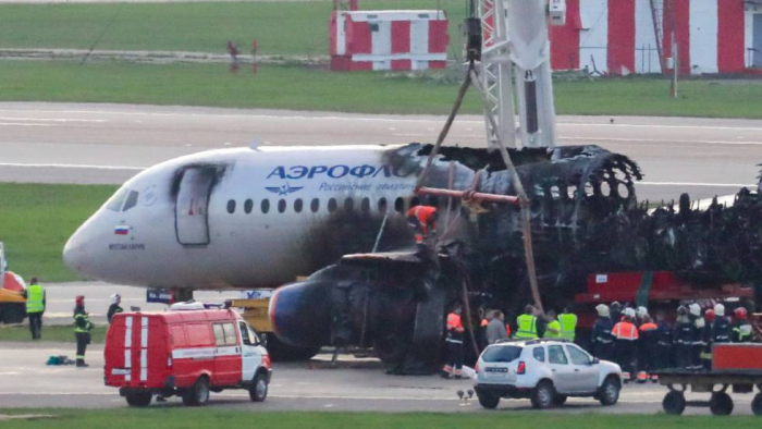 ¿Pudo un rayo hacer caer el avión accidentado en Moscú?