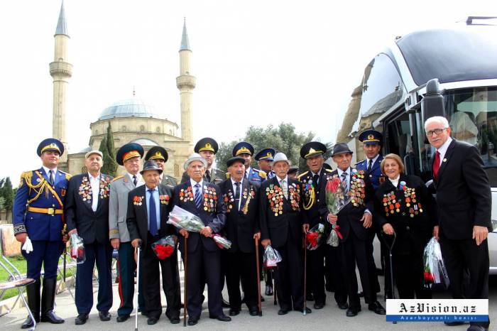   Aserbaidschan feiert den Tag des Sieges im Großen Vaterländischen Krieg  