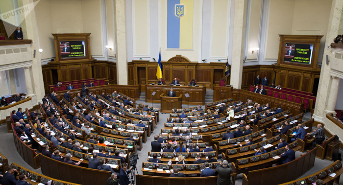   Ukrainisch oder Strafe – Selenski-Berater nennt neues Sprachgesetz eine „Peitsche“  
