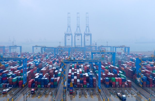  U.S. hikes tariffs on Chinese goods, China says to strike back   