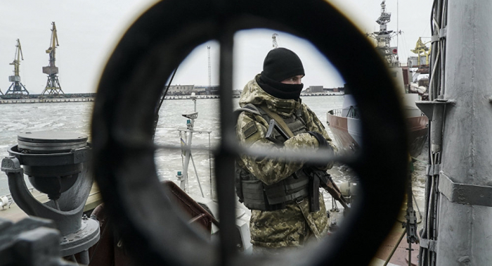   Ukrainische Soldaten üben Entern von Schiffen auf hoher See –   VIDEO    