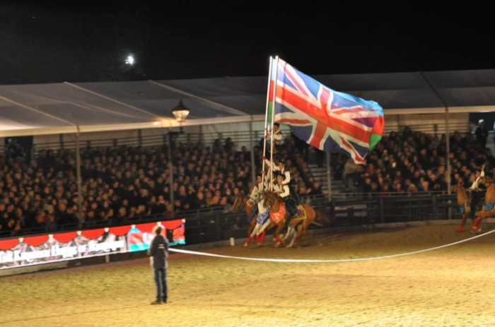  Karabach-Pferde treten bei der Royal Windsor Horse Show in London auf -  FOTOS, VIDEO  