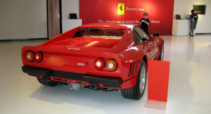 Gestohlener Zwei-Millionen-Euro-Ferrari in Garage entdeckt