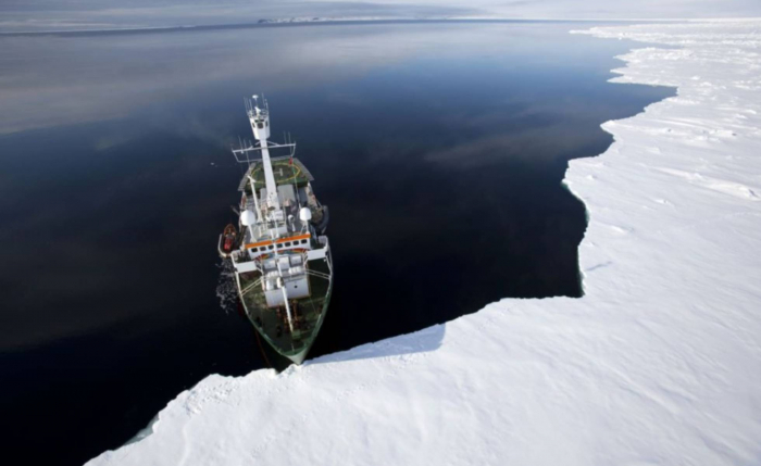 Rusia pagará casi 3 millones de euros a Greenpeace por el abordaje del ‘Artic Sunrise’