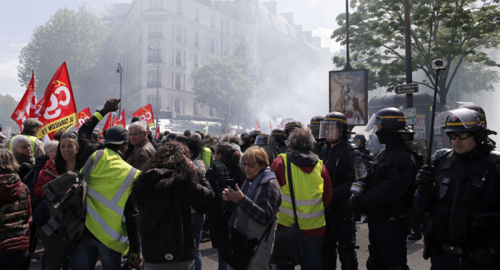   Neue Gelbwesten-Proteste in Paris  