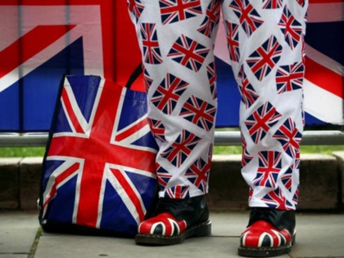 Brexit-Vorbereitungen belasten britische Autobranche