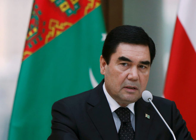   Presidente turkmeno  : Trabajamos activo con Azerbaiyán 