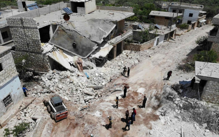 Syrie: 10 civils tués dans des raids sur Idleb, bastion jihadiste