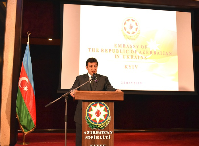   La recepción oficial de la embajada de Azerbaiyán en Ucrania –   FOTOS    
