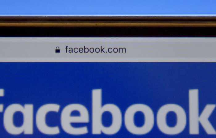 Le cofondateur de Facebook estime que le réseau social devrait fermer définitivement