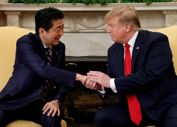 Trump discusses North Korea with Japan