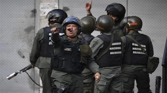 كولومبيا تطرد شخصاً كوبياً بعد تبرئته من تهم متعلقة بداعش