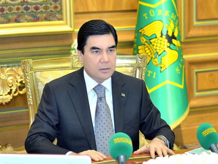  Presidente turkmeno felicita a Ilham Aliyev  