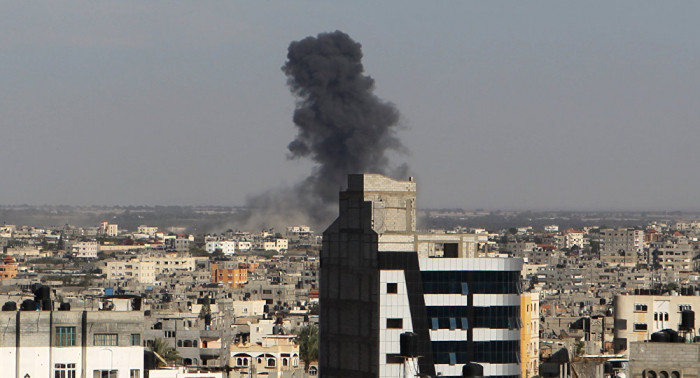 Israel ataca objetivos de Hamás tras lanzamiento de globos explosivos desde Gaza