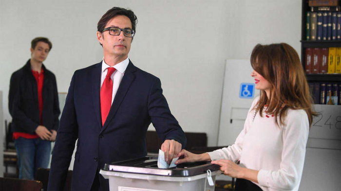 El socialdemócrata Pendarovski gana las presidenciales