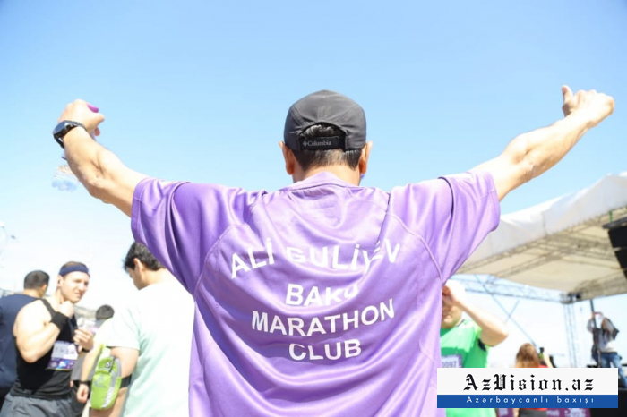  Le Marathon de Bakou « Cours plus vite que le vent »  en IMAGES