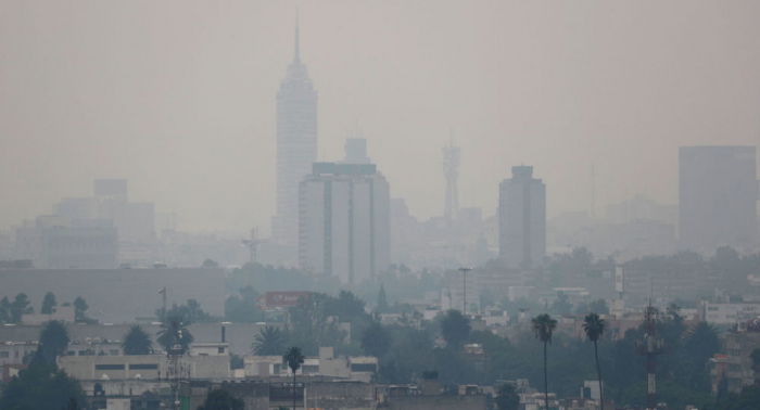 Contaminación obliga a suspender actividades al aire libre en Ciudad de México