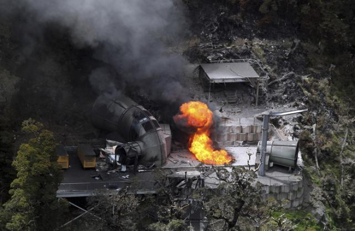 New Zealand investigators re-enter disaster-stricken mine after eight years  