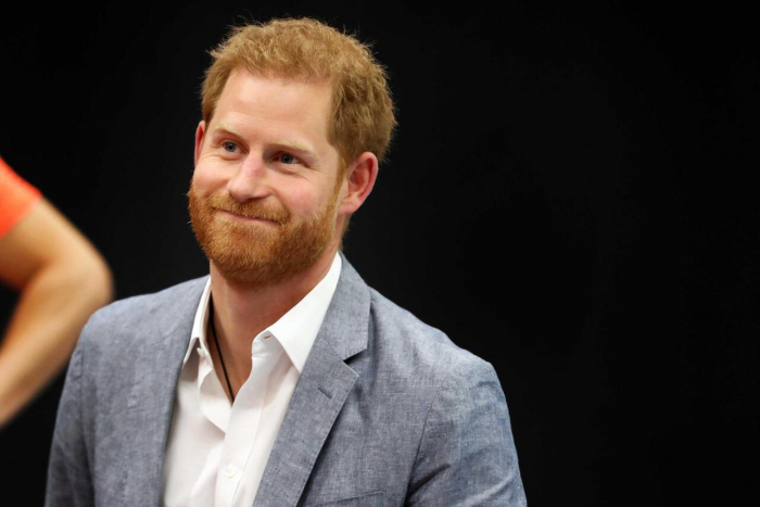 Stolzer Papa: Prinz Harry trägt nach Geburt von Baby Sussex Statement-Jacke