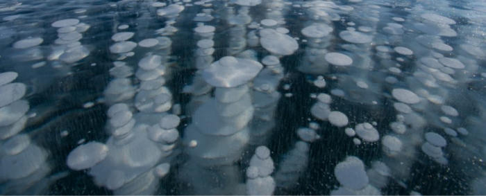 Scientists trying to make a rare type of ice just stumbled upon something even weirder
 