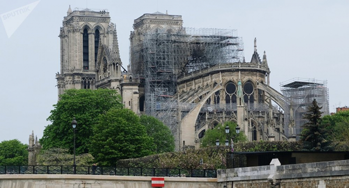 Notre Dame de París acogerá una primera misa tras el incendio