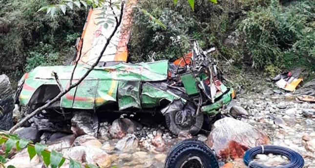 At least 44 killed as bus plunges into gorge in northern India