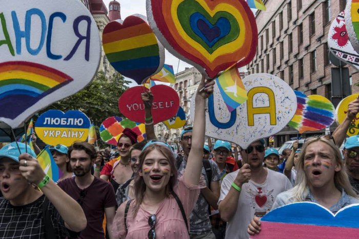 Ukraine holds country