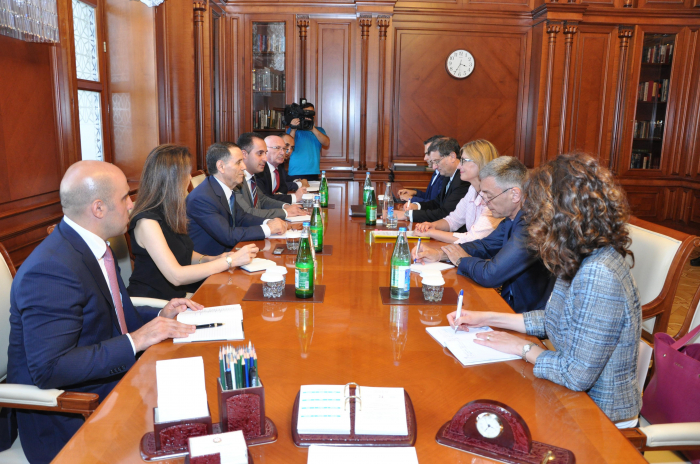   Primer ministro se reunió con Yekaterina Zakharyeva  