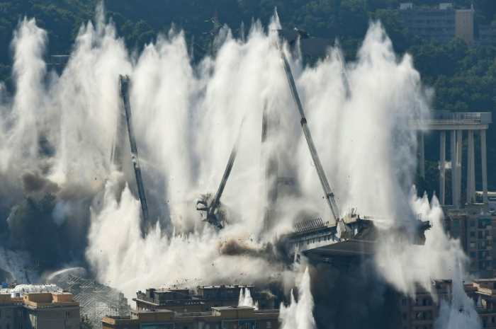 Italy demolishes remains of Genoa bridge