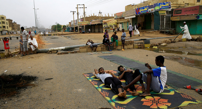 "الحرية والتغيير" في السودان تدعو لاستمرار العصيان وتؤكد: الحل في الشل