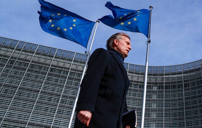 Avropa ölkələrinə sazişsiz “Brexit” çağırışı