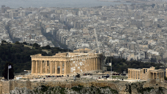 Grecia advierte a sus turistas de un virus mortal