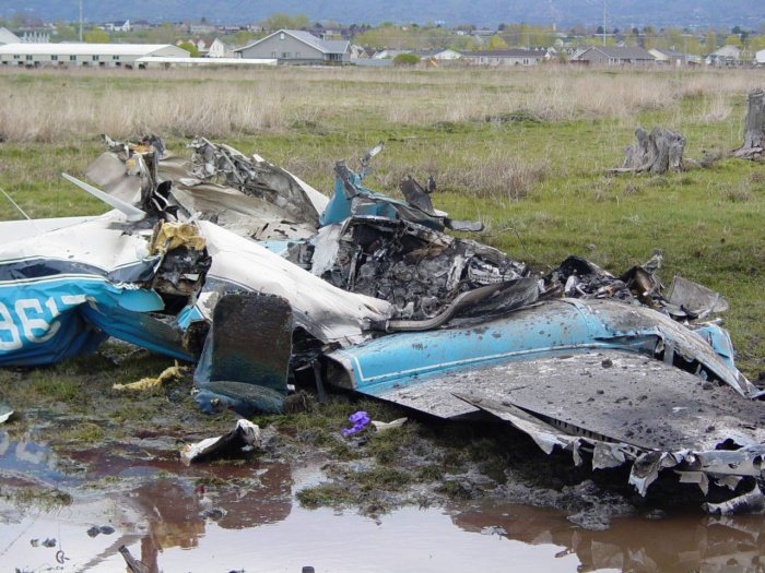 Three people killed, one injured in plane crash in Alaska