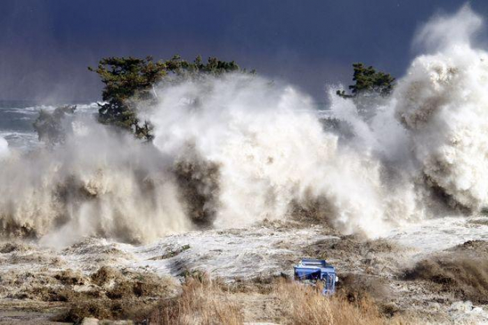 Japon: avis de tsunami après un puissant séisme dans le nord-ouest
