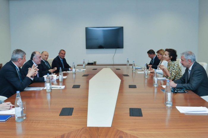   Mammadyarov trifft sich mit der Generaldirektorin der UNESCO  