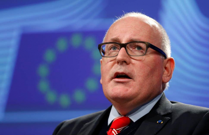 Who is Frans Timmermans, the frontrunner to replace Juncker?