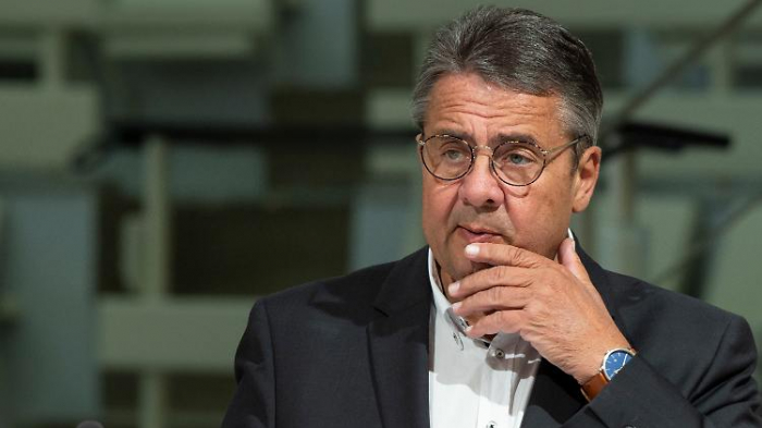 Gabriel legt SPD Koalitionsbruch nahe