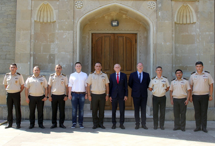   War College of Azerbaijani Armed Forces holds meeting with NATO experts  