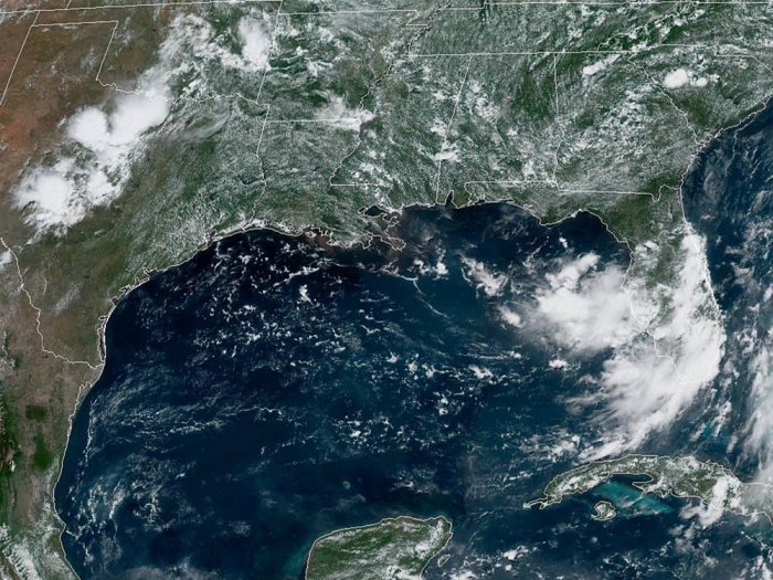 The weather system heading to the Gulf Coast now has a 90% chance becoming year