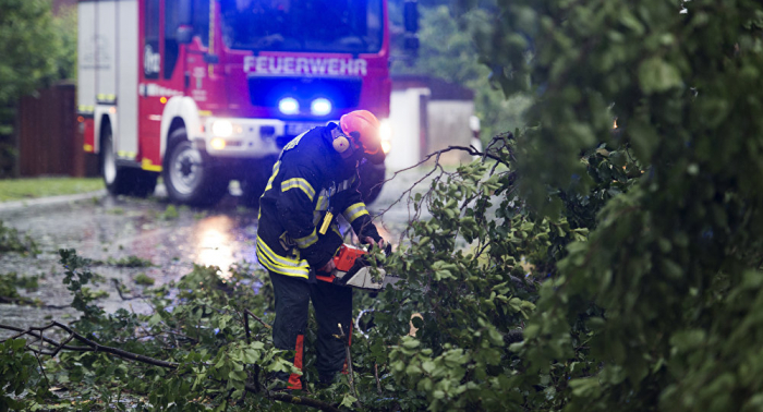 Starkregen und Hagel: Feuerwehreinsatz in Trier – heftiges Unwetter auch in Niedersachsen