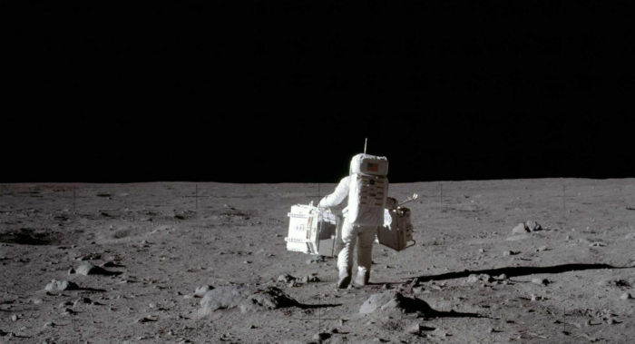 Last remaining moon landing video tapes up for auction